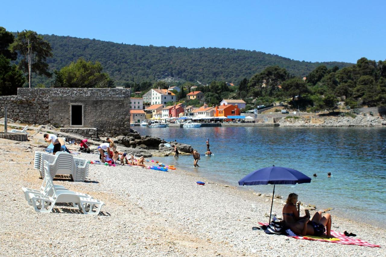 Apartments By The Sea Veli Losinj, Losinj - 8031 Exterior foto